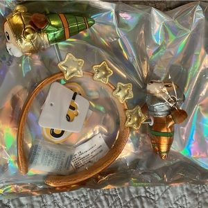 Disneyland Chip and Dale ears new. Disney. Sealed.